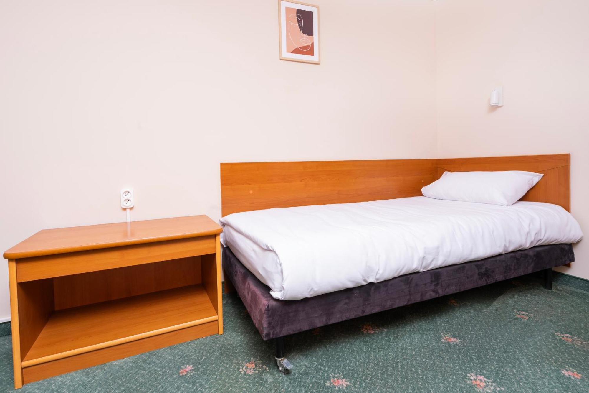 Hotel Victory Home Варшава Экстерьер фото