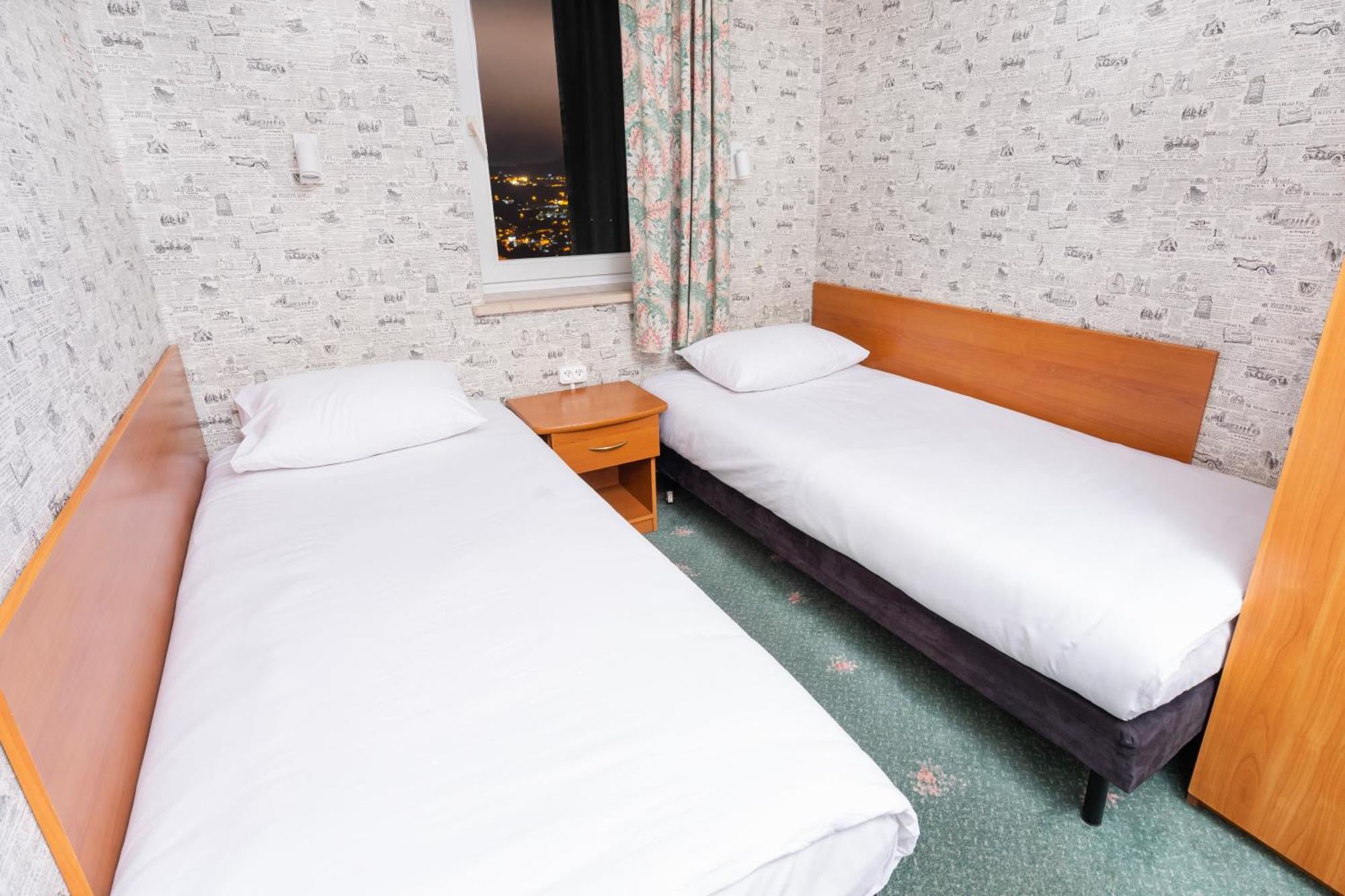 Hotel Victory Home Варшава Экстерьер фото